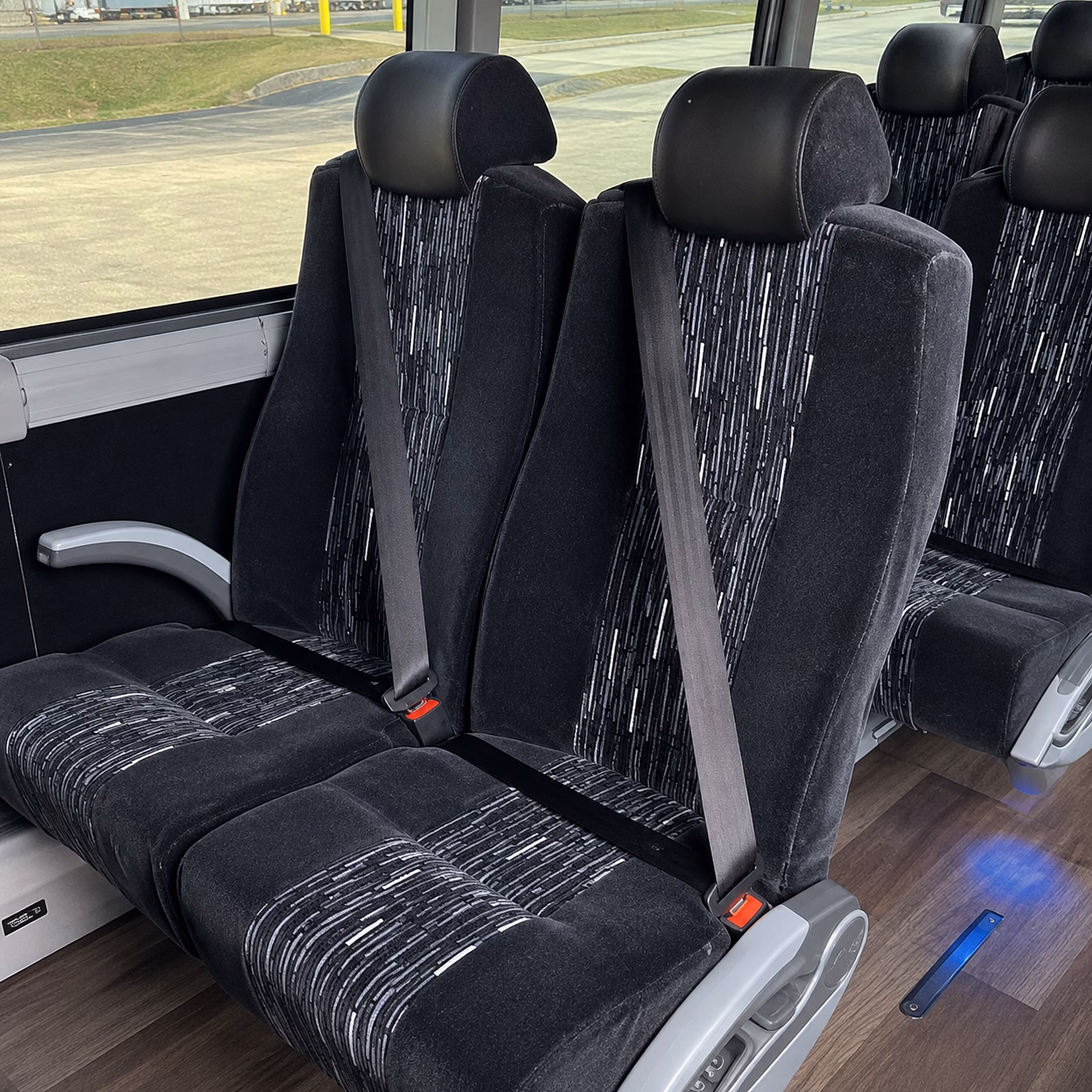 get a charter bus shuttle to lax from hesperia without the solo drive nightmare