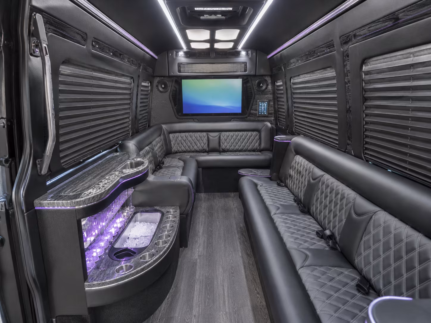 hesperia 28 passenger party bus interior