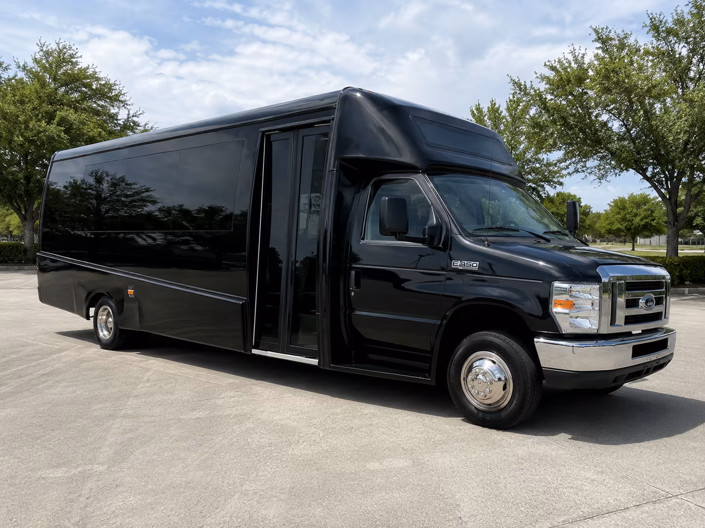 minibus rentals for mountain field trips to big bear and calico ghost town