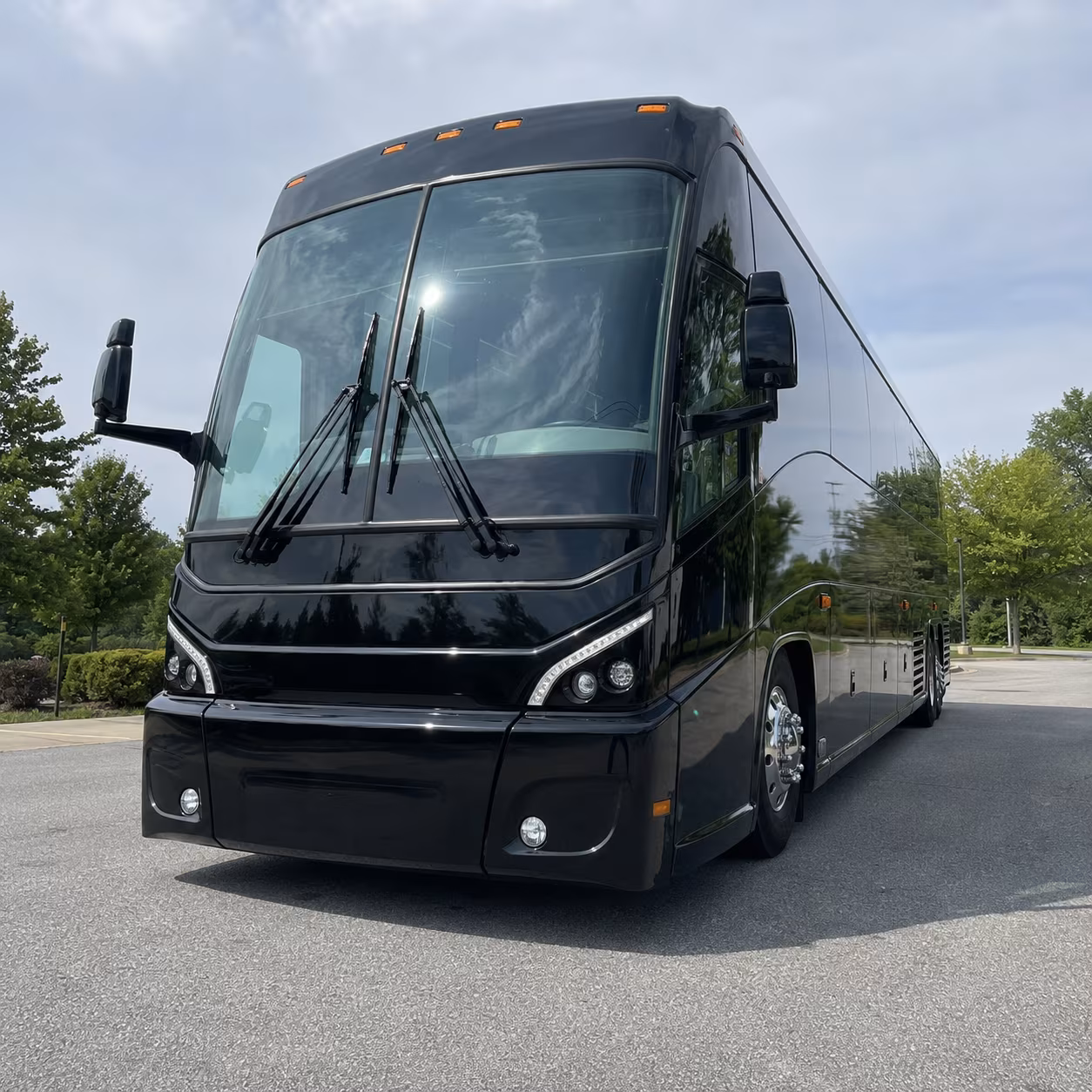 senior member shuttles from oak hills phelan and surrounding areas